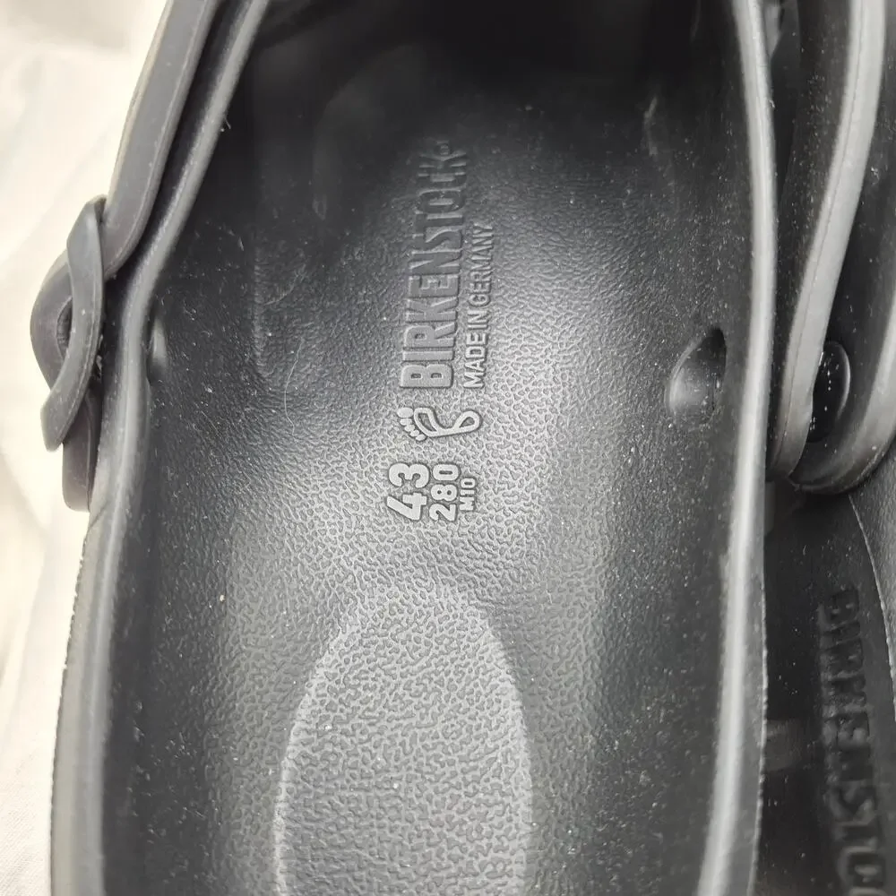 Birkenstock Birki Flow EVA clogs feature a matte black Men's 43 US 10-10.5